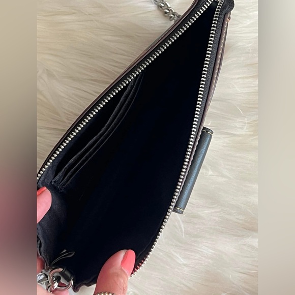 CC868 - Coach Poppy Crossbody with Card Case with Leopard Print and Sig Canvas - Picture 10 of 16